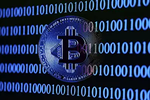 Blockchain Network Data Transmission Imprime: Bitcoin with binary code