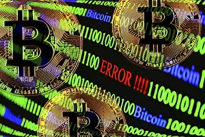 Data Protection Concept Imprime: Bitcoin, binary code with lettering Error