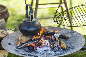 Natural Environment Photography Imprime: Boiling over the fire