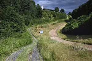 Inner German Border Imprime: Border fortification with column path