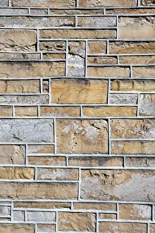 Deserted House Exterior View Imprime: Bordered bricks, house facade, background image