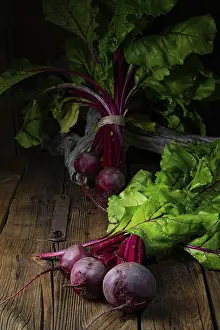Vegetable Photography Imprime: Botwina, Rustic Young Beetroot