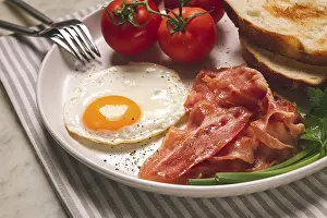 Fried Egg Detail Imprime: Breakfast, fried egg, bacon and bread