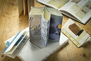 Traditional Crafts Germany Imprime: Calligraphy studio, book objects with different binding techniques