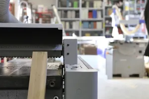 Woodworking Equipment Imprime: Carpenter at work in his carpentry workshop