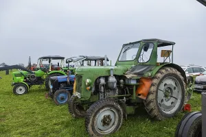 Deserted Farm Landscapes Imprime: Tractor Pulling