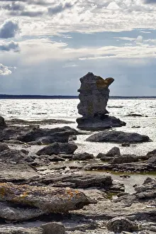 Swedish Rocky Coast Imprime: Characteristic limestone column