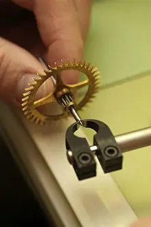 Watchmaker Profession Imprime: Clockmaker restore clock