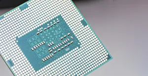 Close Up Computer Hardware Imprime: Close up of contacts of a computer microprocessor