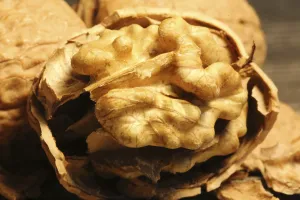 Walnut Nutrition Facts Imprime: Close-up of walnuts on the table