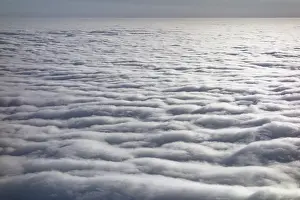 Central Europe Weather Imprime: Closed cloud cover, above the clouds