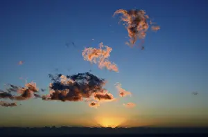 Cloud Formations Imprime: Cloud formations in the evening