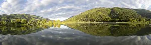 Austria Landscape Photography Imprime: Clouds are reflected in the lake