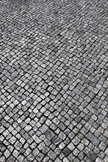 European Street Scene Imprime: A cobblestone texture image