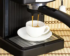Uninhabited Breakfast Table Imprime: Coffee