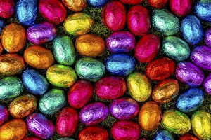 Easter Candy Imprime: Colourful Easter candy on grass