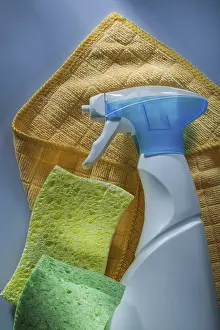 Graffiti Painting Art Imprime: Composition of cleaning items on white background
