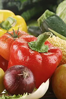 Healthy Breakfast Meal Imprime: Composition with raw vegetables