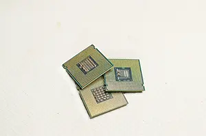Computer Hardware Equipment Imprime: Computer microprocessors, three computer processors