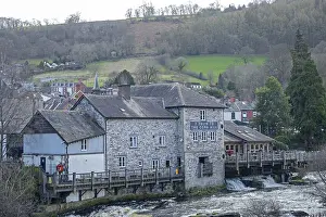Río Imprime: La Molinera de Maíz, Río Dee, Llangollen.