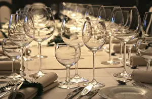 Table Decoration Ideas Imprime: Covered