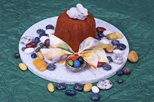 Sweet Treats Bakery Imprime: Cupcake with Easter decorations