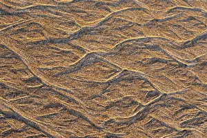 Sandy Beach Structures Imprime: Current marks in the sand, wave pattern in the sand