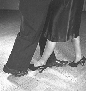 Vintage Couples Dancing Imprime: Dancing in the 1940s