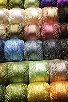 Prismatic Colors Imprime: Different color threads on rows in the store