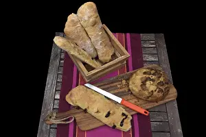 Germany Bakery Products Imprime: Different types of bread on a table, Germany
