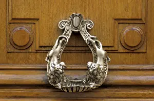 Europe Travel Photography Imprime: Door knocker