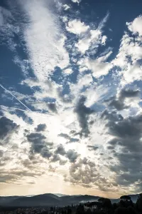 Evening Light In Tuscany Imprime: Dramatic clouds in the sky, Florence