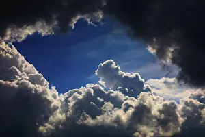 Thunderstorm Atmosphere Imprime: Dramatic cloudscape with (cumulus) clouds
