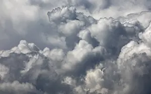 Thunderstorm Atmosphere Imprime: Dramatic cloudscape with (cumulus) clouds