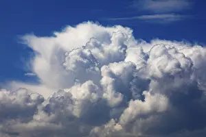 Thunderstorm Atmosphere Imprime: Dramatic cloudscape with (cumulus) clouds