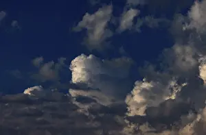 Cloudy Sky Austria Imprime: Dramatic cloudy sky with cumulus clouds