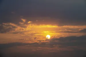 Namibia Sunset Imprime: Dramatic sunset with clouds and sun