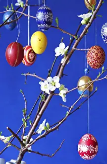 Traditional Easter Decoration Imprime: Easter, Easter bouquet with colorful Easter eggs