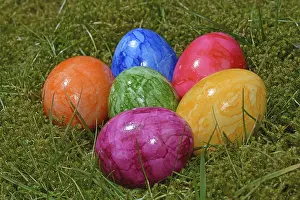 Colorful Easter Eggs Imprime: Easter egg, eggs, Easter, Easter