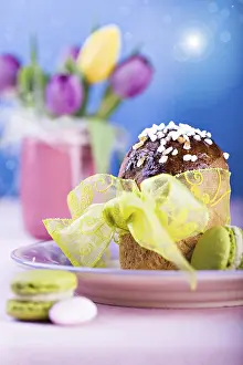 Food Photography Spring Theme Imprime: The easter installation with Easter bread