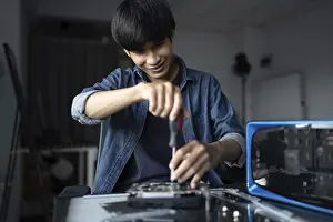 Electronic Repair Shop Imprime: IT Engineer installing Hardware Equipment Development Facility Engineer Maintenance computer Motherboard Electronic