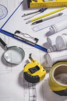 Magnifying Glass Image Imprime: Engineer tools on blueprint