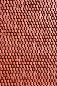 Colourful Building Facades Imprime: Facade cladding made of red textured panel
Faade cladding made of red textured panel