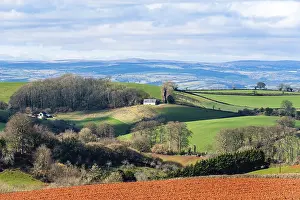 British Countryside Imprime: Fields and Farmlands over Devon