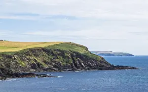 Mothecombe Beach Imprime: Fields and Farms Cliffs over cliffs