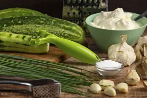 Kitchen Spice Selection Imprime: Fresh ingredients such as cucumbers