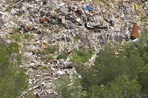 Waste Disposal Site Imprime: Garbage at Majorca