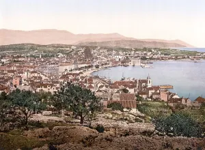 Eastern Europe Illustration Imprime: General view of Spalato, Split