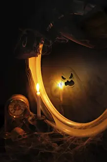Abandoned Table Setting Imprime: Ghost reflection in the mirror on the table with a candle