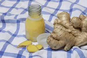 Ginger Root Nutrition Imprime: Ginger root and ginger shot